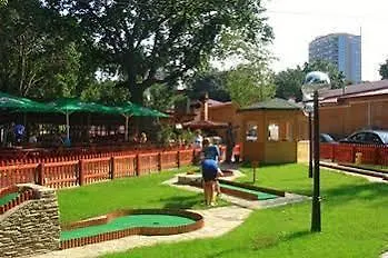 מלון Perunika 3*