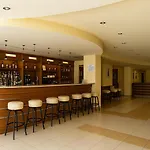перуника 3* Златни пясъци