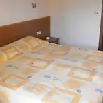 перуника Хотел