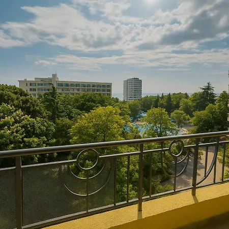 Отель Perunika 3*