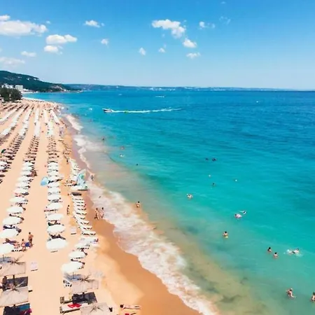 Ξενοδοχείο Perunika 3*