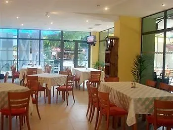 Perunika 3* Nisipurile de Aur