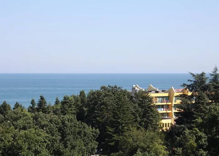 Perunika Zlate písky