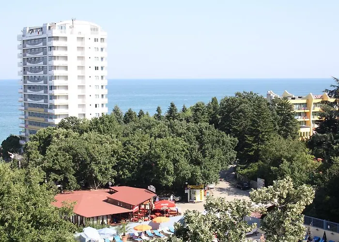 Perunika Zlate písky